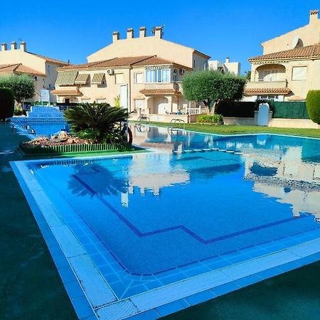 Casa De Buenos Dias Apartment Torrevieja Ngoại thất bức ảnh