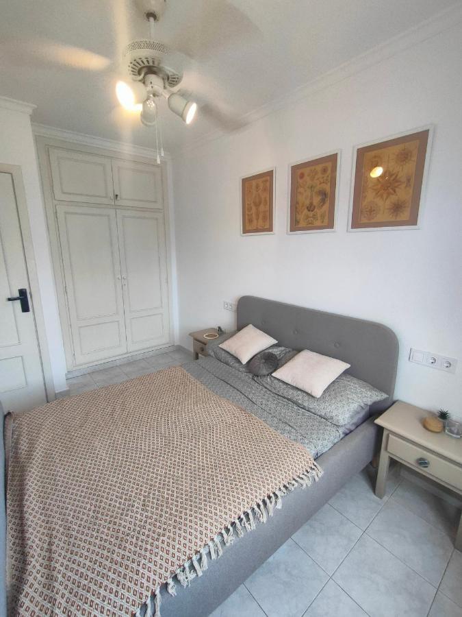 Casa De Buenos Dias Apartment Torrevieja Ngoại thất bức ảnh