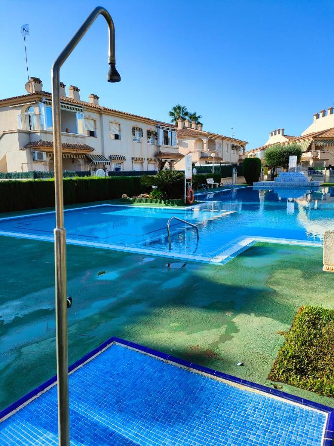 Casa De Buenos Dias Apartment Torrevieja Ngoại thất bức ảnh